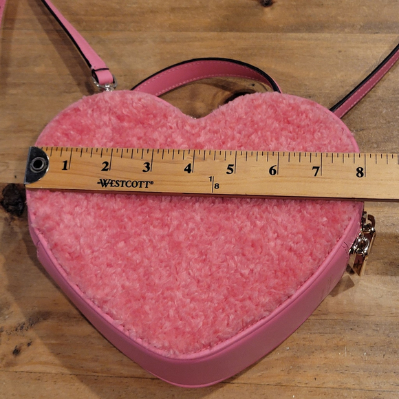 Kate Spade Love Shack Heart Crossbody Bag Pink Faux Fur Sherpa Pomegranate - Picture 11 of 12